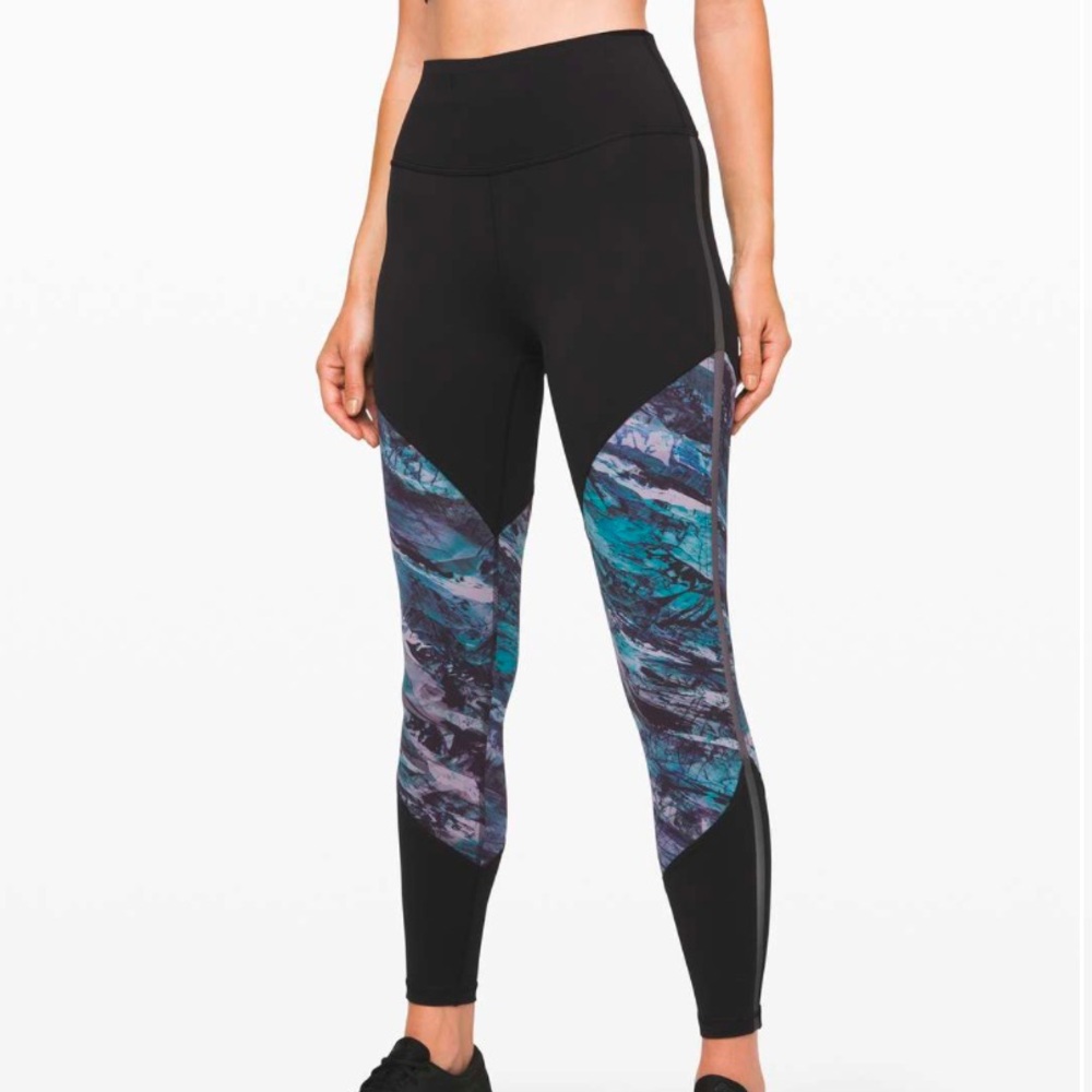 Lululemon Run to Reset Tight 25" Size 6